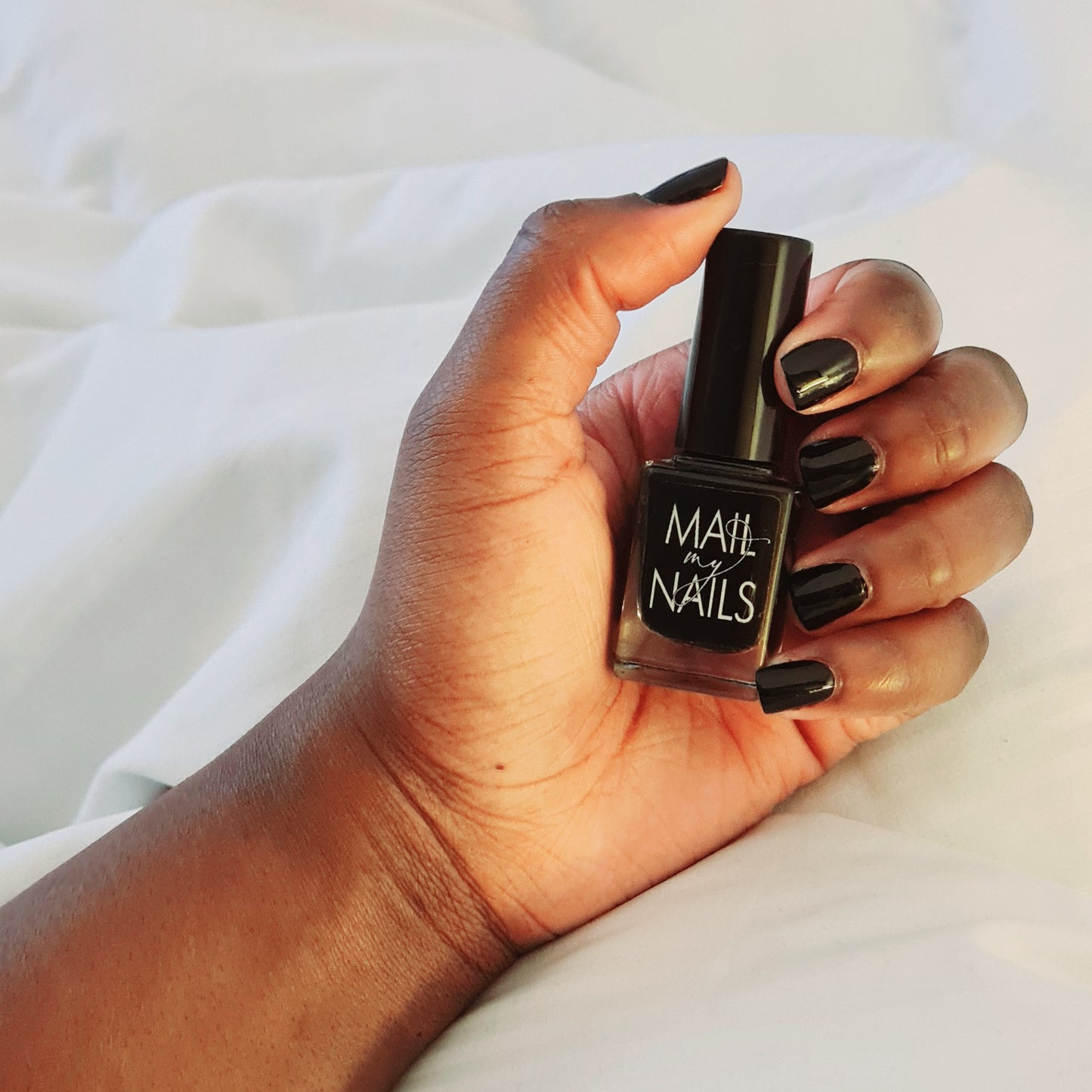 MAIL MY NAILS Silhouette Nail Polish